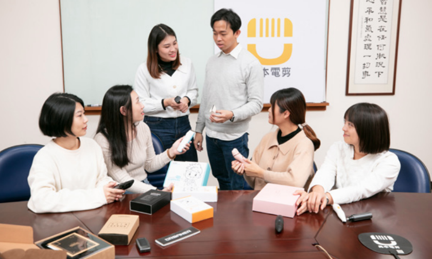 URBANER奧本電剪團隊不斷調整跨境電商的營運策略，一步步成功拓銷日本、美國、歐洲等市場。